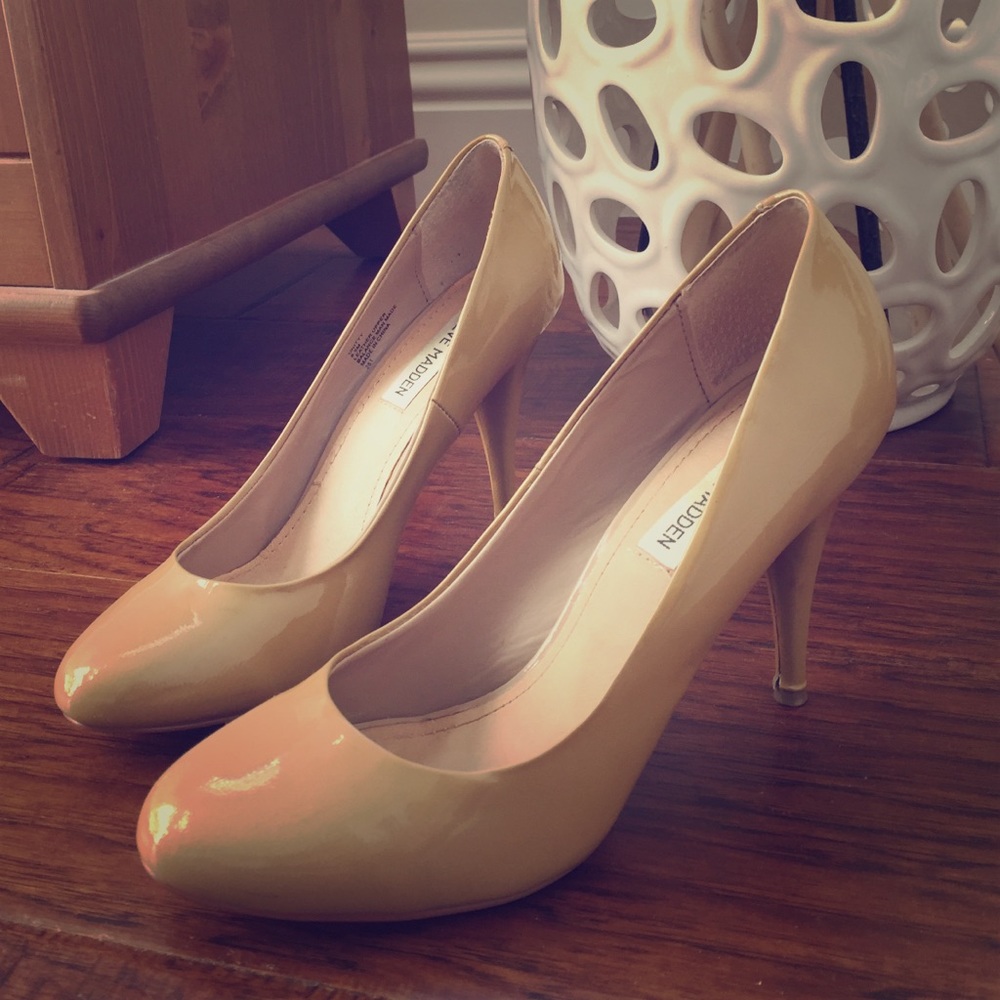 Steve Madden Pumps